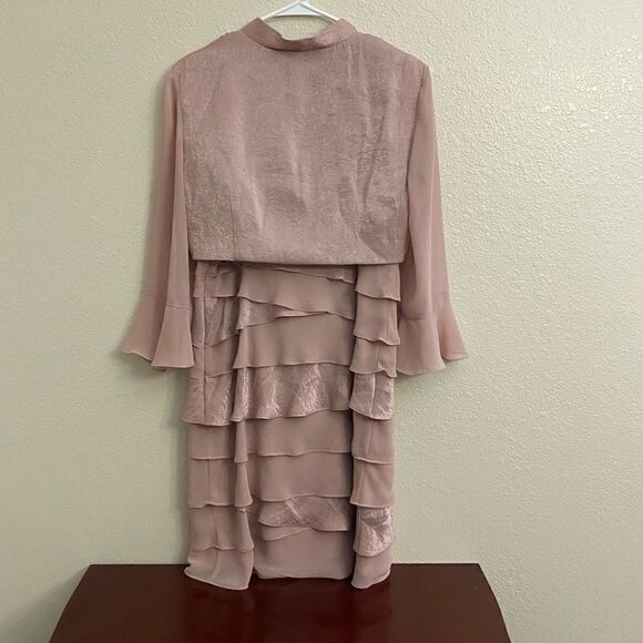 Pink Rhinestone Ruffle Mini Party Dress worn once to a wedding! Size 12 - Picture 5 of 9